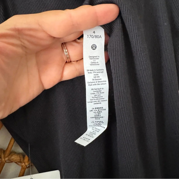 NWT Lululemon Modal Silk Twist Back Tank Top size 4 in black - Picture 8 of 8